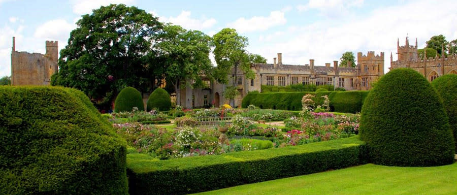 Cotswold Cottage Guesthouse - Sudeley Castle History Weekend 2026 Beautiful Sudeley Castle